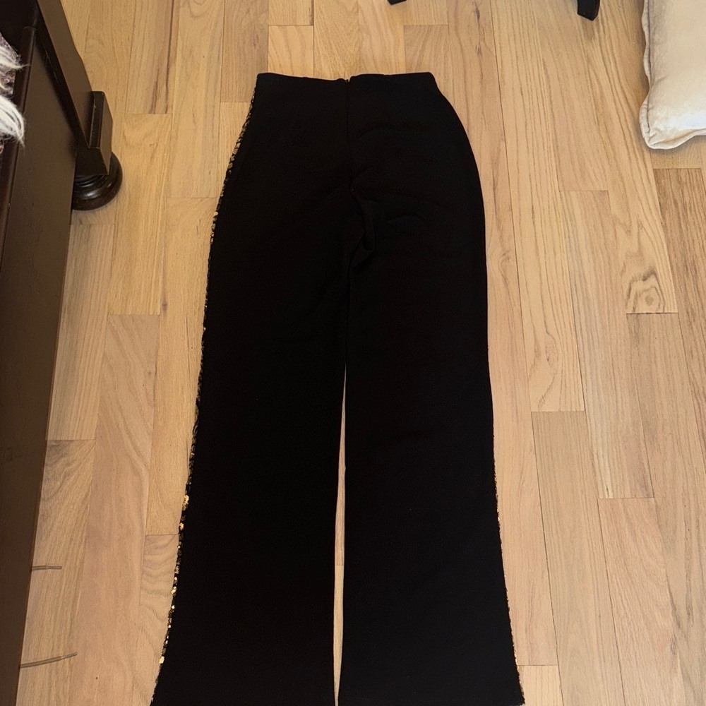 Gold and Black Wide Leg Pants - Picture 5 of 16